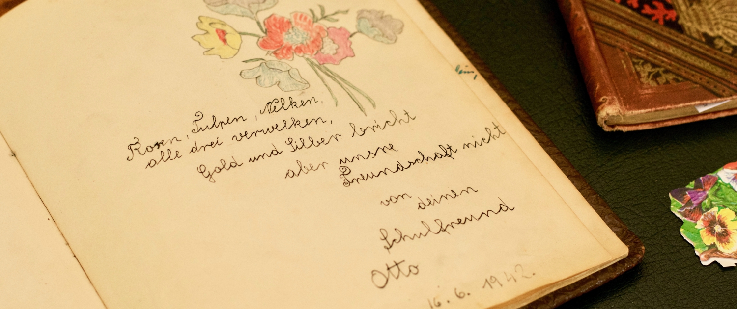 Autograph Book - Poesie Album